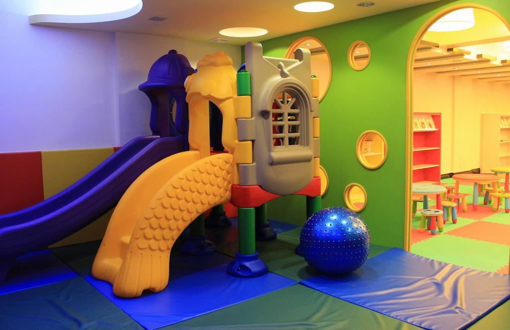 Einhan Resort Jücsi Kültér fotó