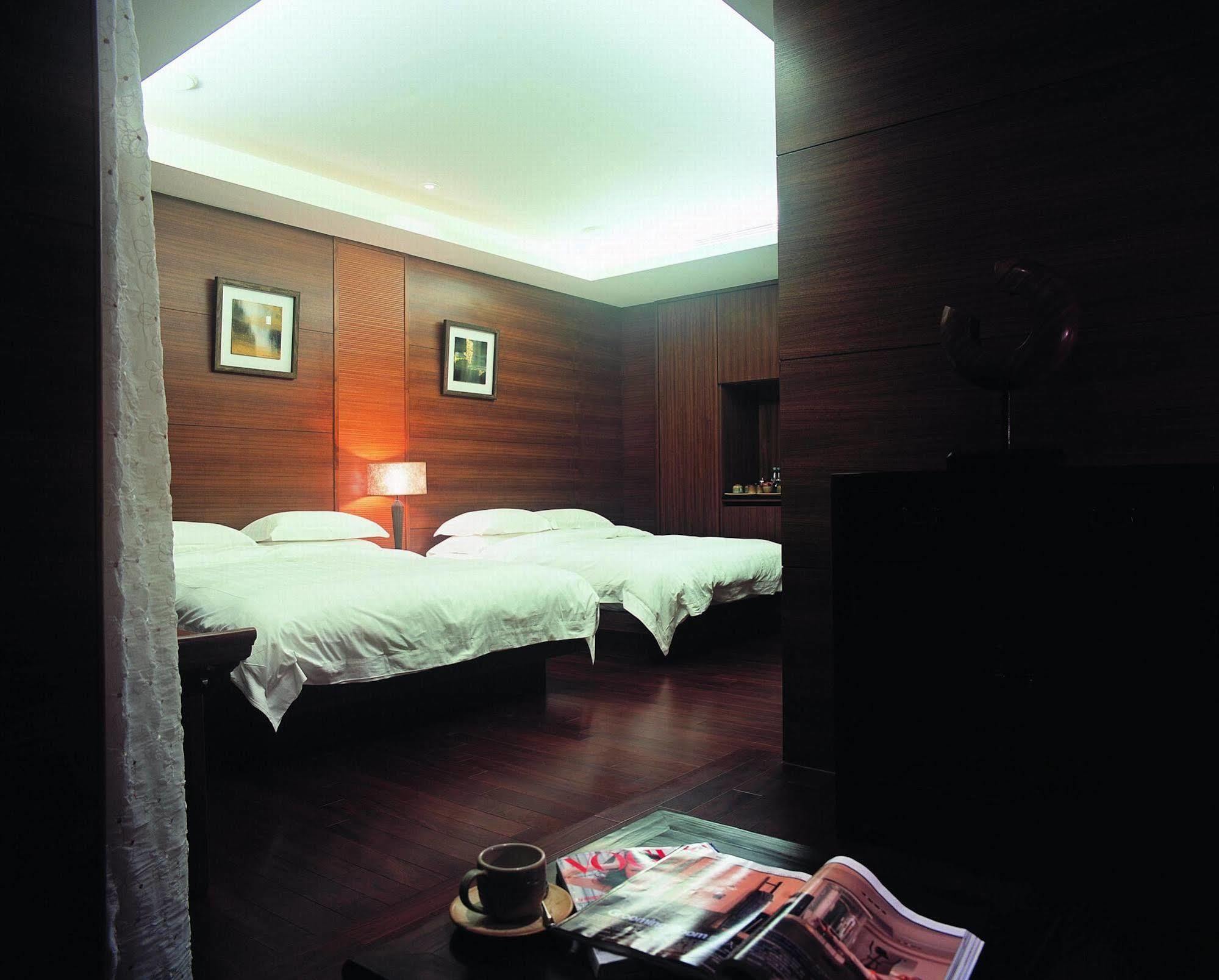 Einhan Resort Jücsi Kültér fotó