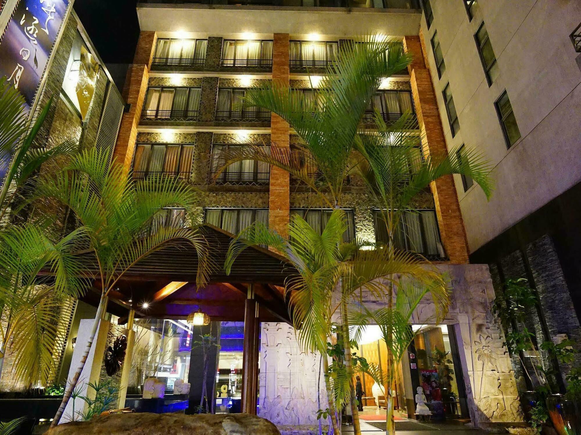 Einhan Resort Jücsi Kültér fotó
